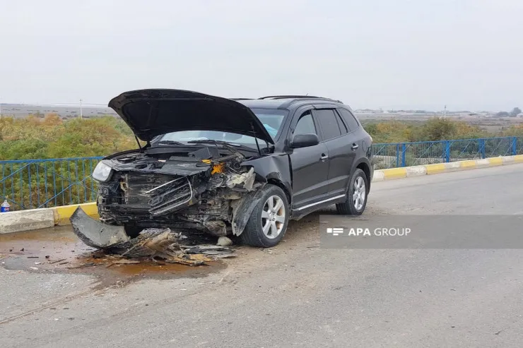 Hacıqabulda "Hyunadi" "Jiquli" ilə toqquşdu: sürücü və qardaşı arvadı  öldü - YENİLƏNİB 
