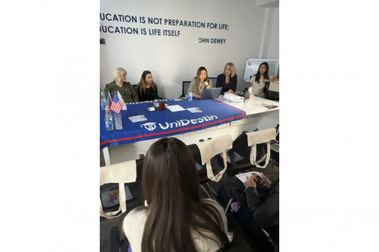 UniDestin Təhsil Mərkəzində ABŞ Universitetləri ilə Təhsil Sərgisi uğurla keçirildi - Tələbələr birbaşa nümayəndələrlə görüşdü