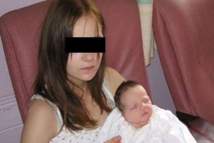 Sevdiyi qızın 13 yaşlı bacısını  hamilə qoydu - Azərbaycanda ŞOK OLAY 