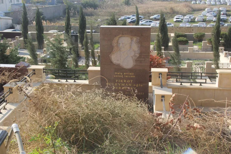Xalq artistinin  məzarı baxımsız vəziyyətdə - Nazirlikdən AÇIQLAMA  - VİDEO 