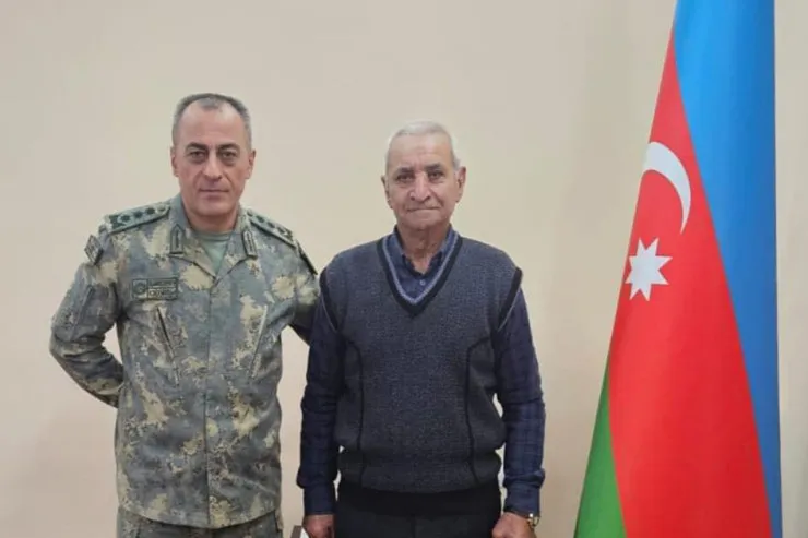 Hikmət Mirzəyev əfsanəvi kəşfiyyatçının  atası ilə görüşdü