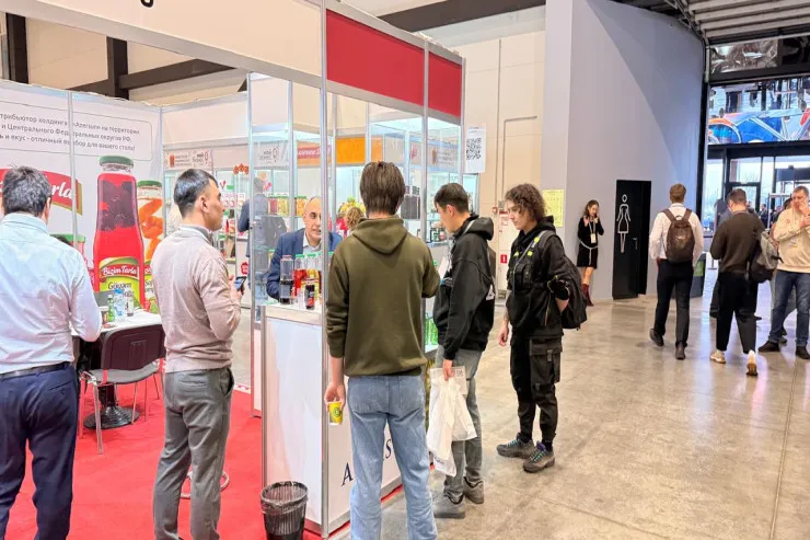 “Azərsun Holdinq” “PeterFood” sərgisində iştirak edir