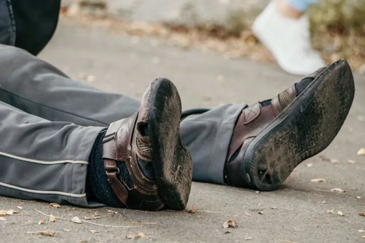 Meyitini səhər tezdən küçədən tapdılar - Bakıda müəmmalı ÖLÜM 