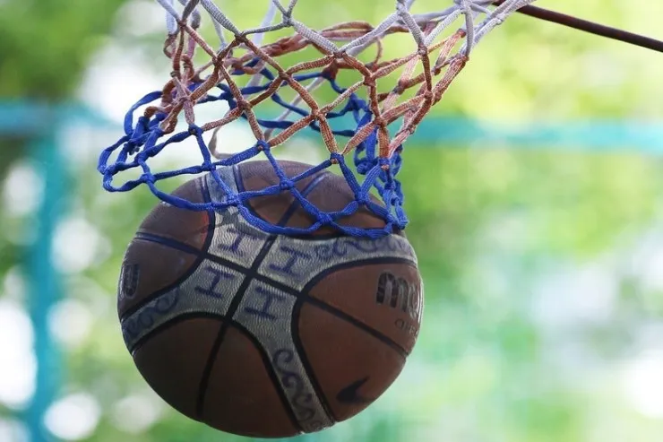 20 yaşlı basketbolçu oyun zamanı  öldü