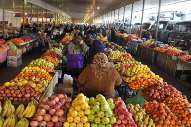 Bazarda "siftə" etməyən  satıcı özünü söydü,  CƏRİMƏLƏNDİ