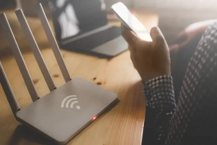 Azərbaycanda interneti kəsilənlərin DİQQƏTİNƏ: Pulunuzu alın - HÜQUQŞÜNAS 