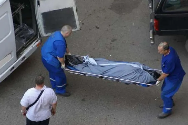 Ağstafada FACİƏ:  46 yaşlı kişi xəstəxana binasından yıxılıb öldü