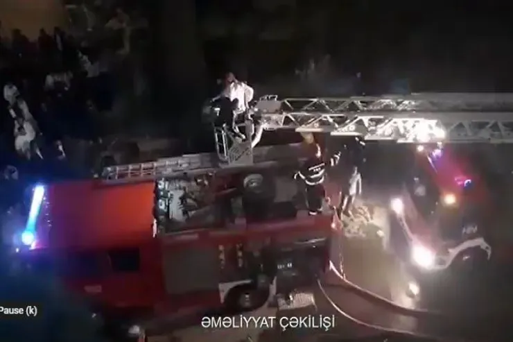 Sumqayıtda binada YANĞIN:  köməksiz qalanlar belə xilas olundu - VİDEO 