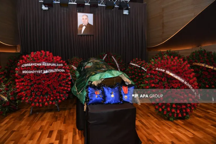Ramiz Quliyev II Fəxri xiyabanda  dəfn edildi