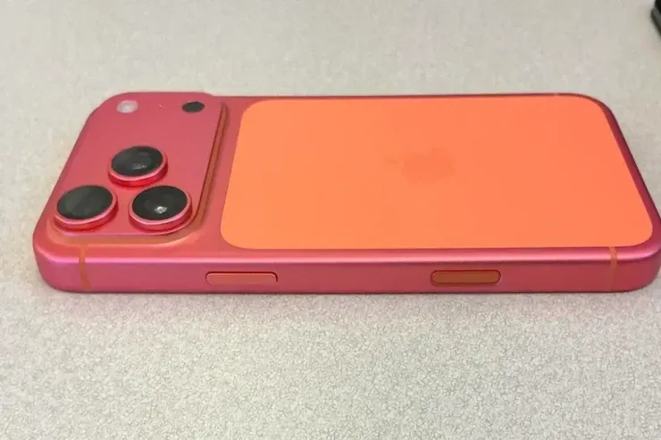 "iPhone 17" -lər rəngini dəyişir - Şikayətlər artır