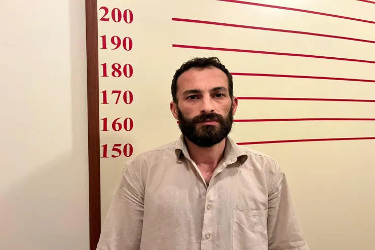 Qubada evlərdən 60 min manatlıq oğurluq edən  saxlanıldı