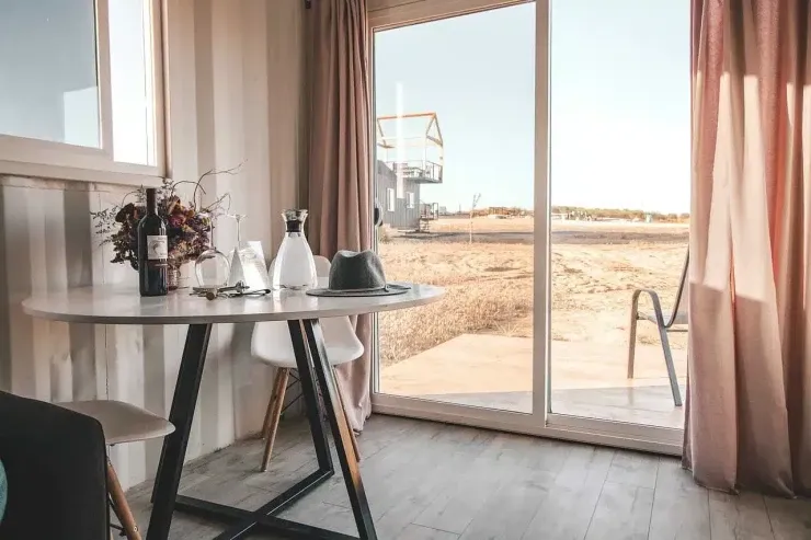 Otel bron edərkən turistlərin gözdən qaçırdığı məqamlar 