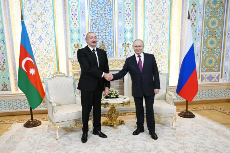 Putin İlham Əliyevə zəng etdi 