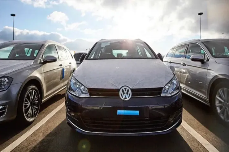 "Volkswagen"də böhranı: Golf və Tiguan istehsalı dayandı