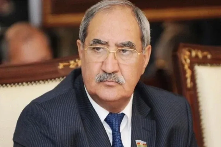 Fəzail Ağamalı