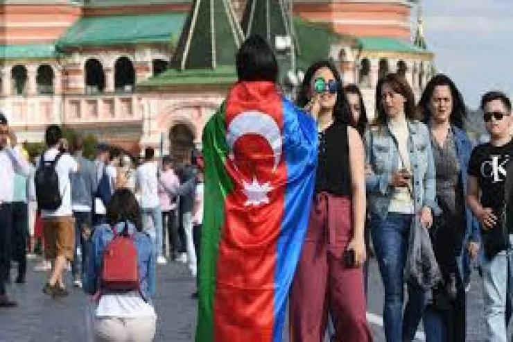 Rusiya onu Azərbaycana buraxmaq üçün 800 mindən çox  pulunu aldı