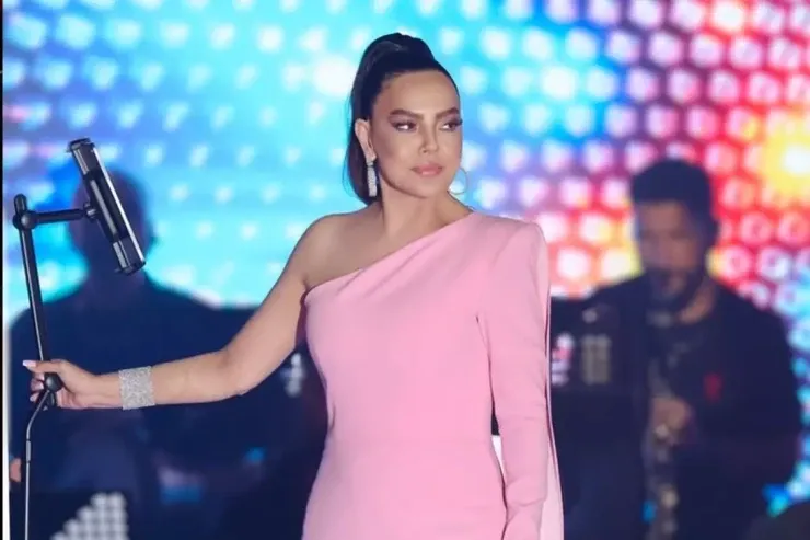 Ebru Gündeş  dördüncü ərindən   niyə boşandı? - Səbəbi AÇIQLADI 