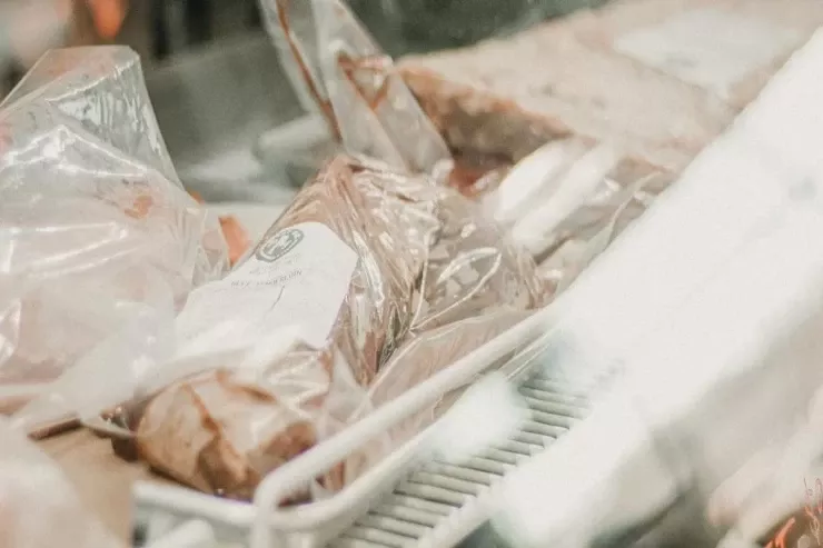 Əti soyuducuya torbada qoymaq ölümcüldür - XƏBƏRDARLIQ 