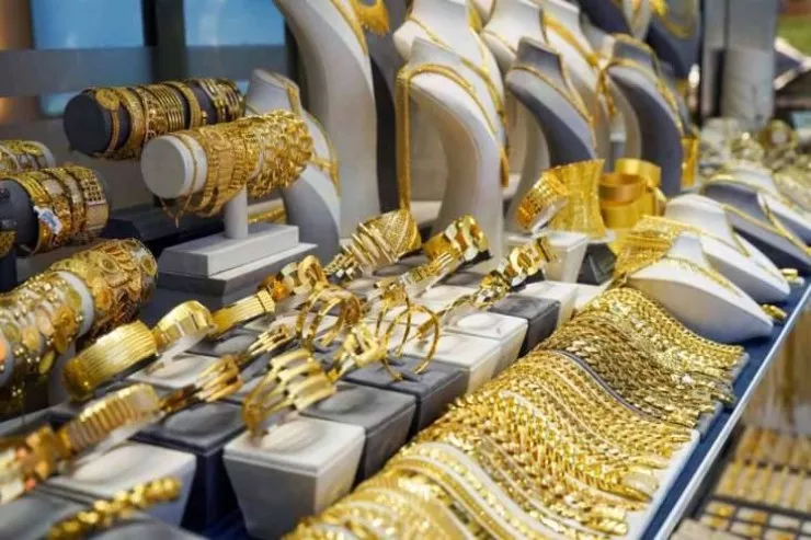 Qızılın qiyməti bir yerdə dayanmır: nə vaxt alsaq, uduzmarıq?  - AÇIQLAMA