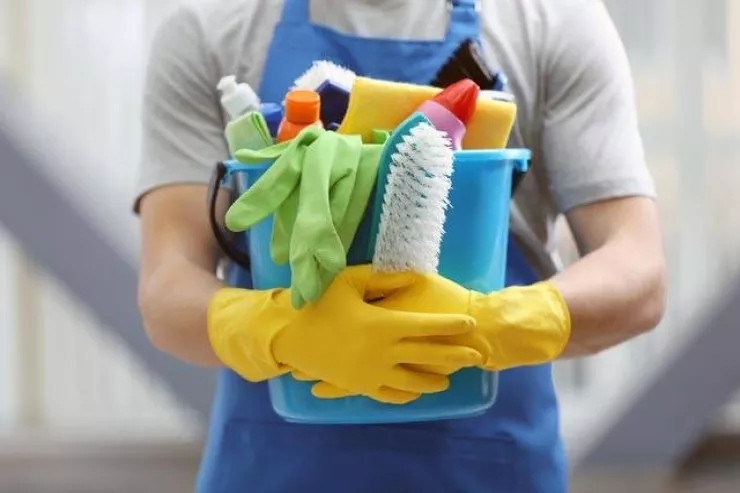 Evdə hər gün təmizləməli olduğunuz  səkkiz şey - əks halda  xaos   qaçılmazdır