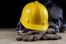 Ağdamda FACİƏ:  fəhlə hündürlükdən yıxılıb öldü 