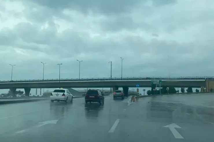 Paytaxtın bəzi yollarında sürət həddi  endirildi