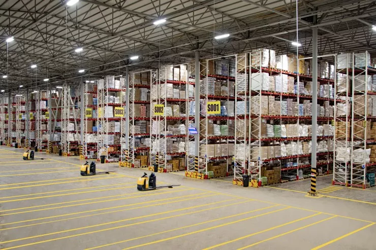 Neftçalada marketin anbarından meyit tapıldı 