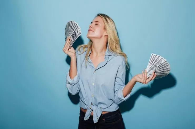 Gözlənilməz mənbədən pul alacaq  BÜRCLƏR: Şanslılar siyahısında  kimlər var?