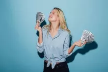 Gözlənilməz mənbədən pul alacaq  BÜRCLƏR: Şanslılar siyahısında  kimlər var?