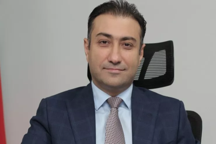 Anar Bayramov daha iki nəfəri işdən çıxardı 