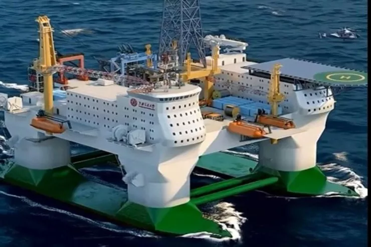 Çin okeanda 78 min tonluq üzən ada  tikir: bu nə üçündür? 