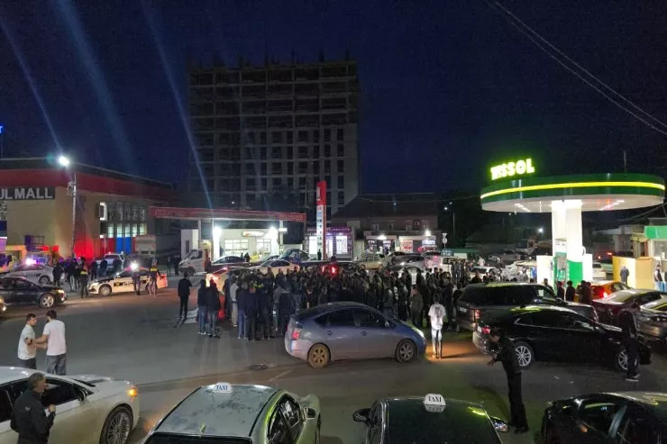 Marneulidə azərbaycanlı uşağı maşın vurub  - həyatını xilas etmək mümkün olmayıb