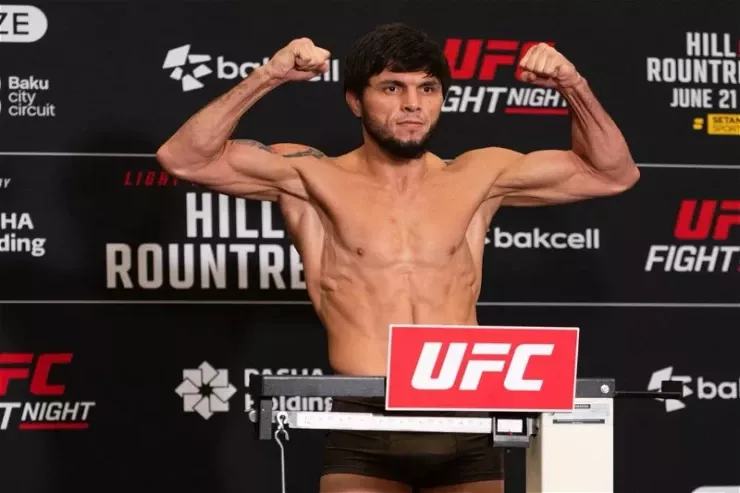 Tofiq Musayev  UFC-də növbəti qələbəsini qazandı