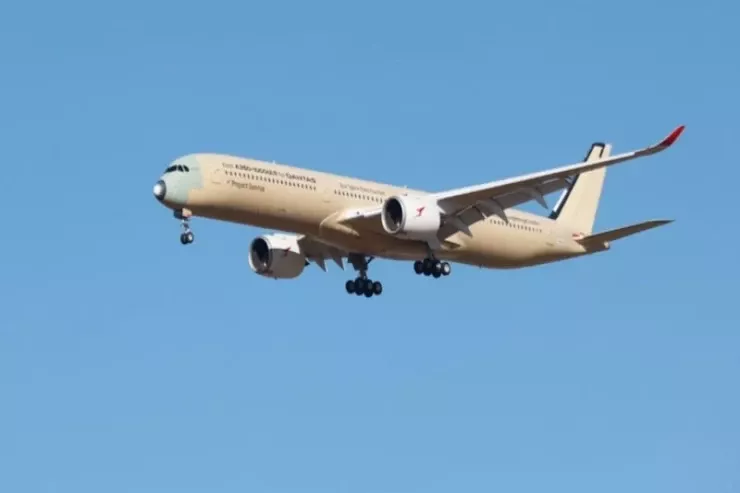"Airbus" "Boeing"i geridə qoydu: 24 saat fasiləsiz uçdu 
