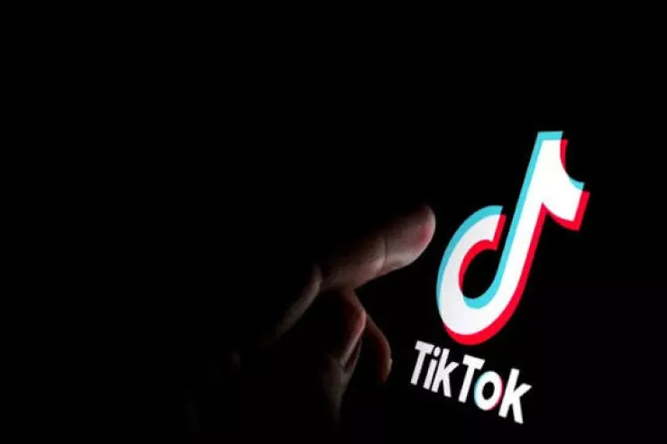 Canlı yayımda söyüş söyən  daha bir tiktoker HƏBS EDİLDİ 