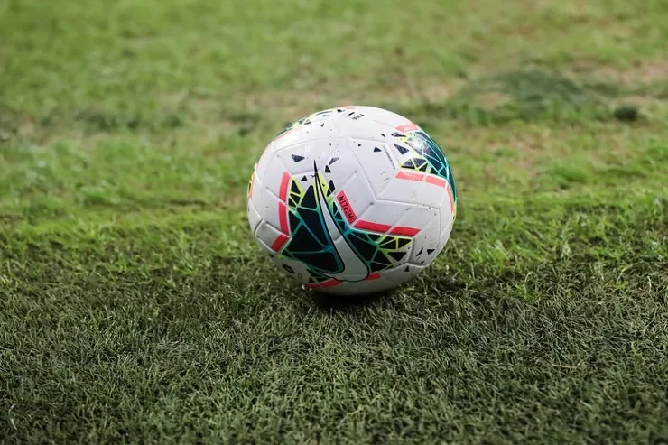 Ölkənin ən yaxşı  futbolçusu silahlı hücumda  öldürüldü