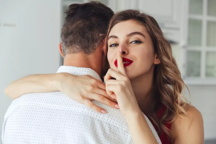 Qadınlara romantik jestlər  etməyən BÜRCLƏRİN kişiləri 