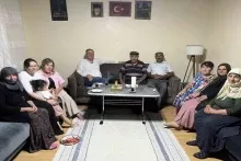 Azərbaycanlı bacılar 100 il sonra  qohumlarını tapdı: Film kimi  OLAY - VİDEO 