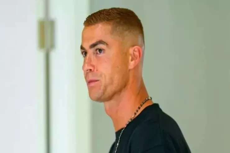Ronaldonu görənlər tanımadı - Evlənəndən sonra imicini dəyişdi 