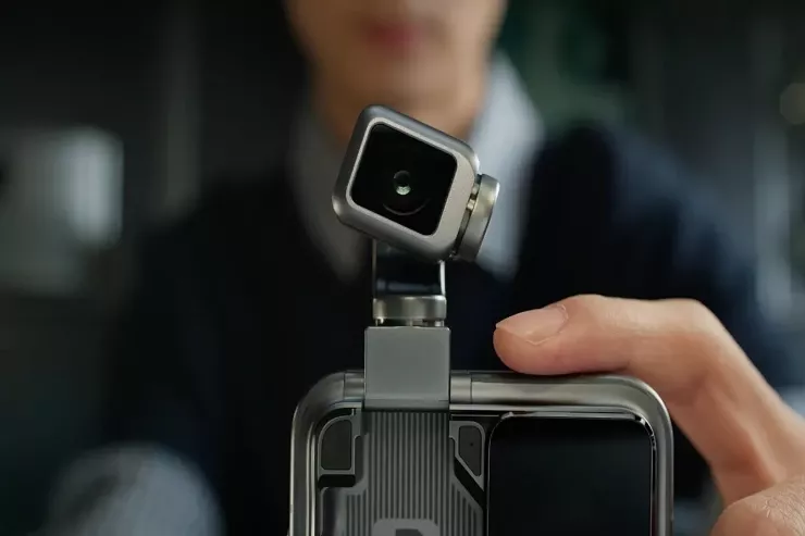 Honor “Robot Phone”u  təqdim etdi