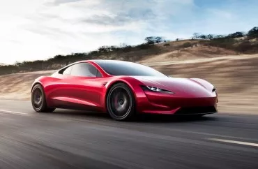 Tesla raket mühərrikli “Roadster”i  təqdim etməyə hazırlaşır