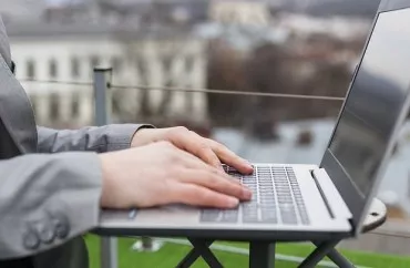 Microsoft-un “ən böyük səhvi”  açıqlandı: Kompüterlərdəki bu düymə köhnəlib