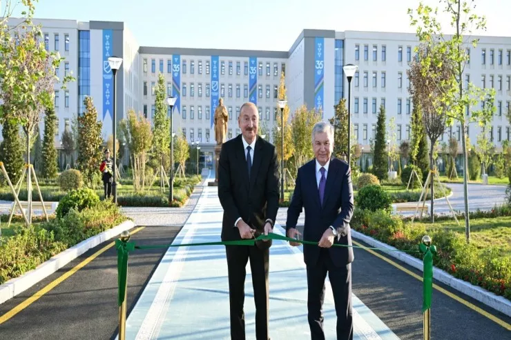 İlham Əliyev Özbəkistanda Nizami Gəncəvi adına Milli Pedaqoji Universitetin açılış mərasimində - VİDEO 