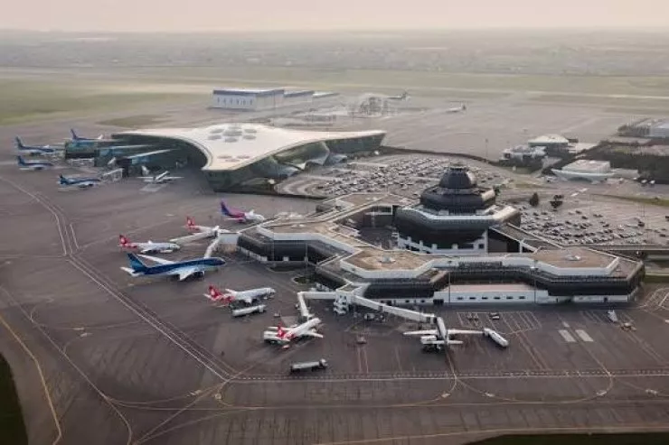 Bakı aeroportunda ƏMƏLİYYAT:  Bağdaddan gələn sərnişinlər cinayət başında  TUTULDU