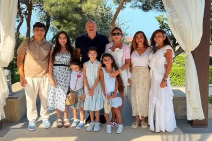 Leyla Əliyeva ailə fotosunu  paylaşdı