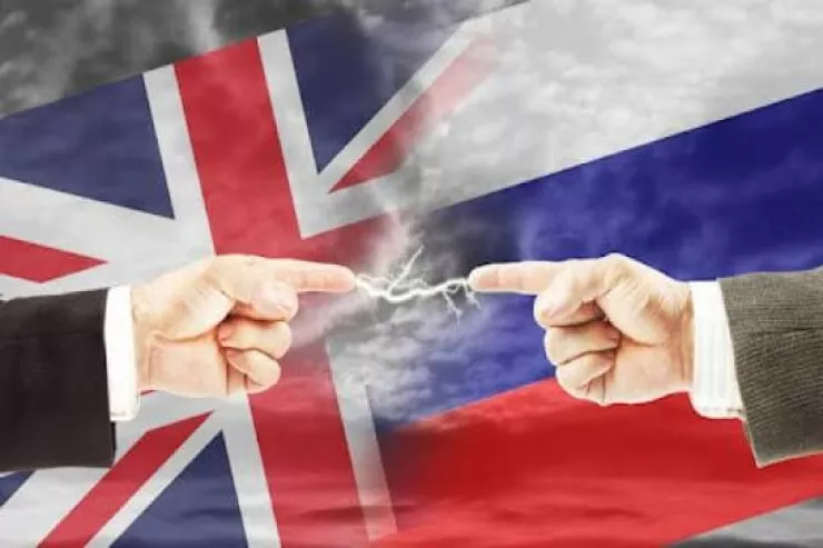 Rusiya ini də Böyük Britaniyanı HƏDƏLƏDİ 
