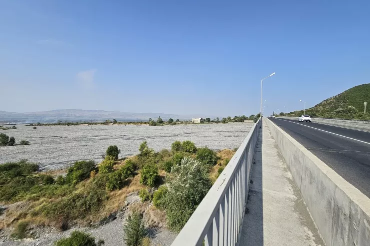 Şəkidə FACİƏ:  müəllim körpüdən yıxılıb öldü
