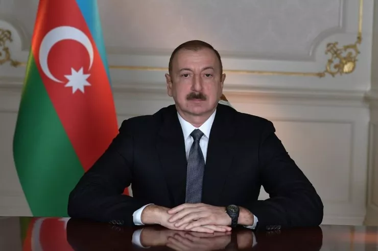 İlham Əliyev Şavkat Mirziyoyevi təbrik etdi
