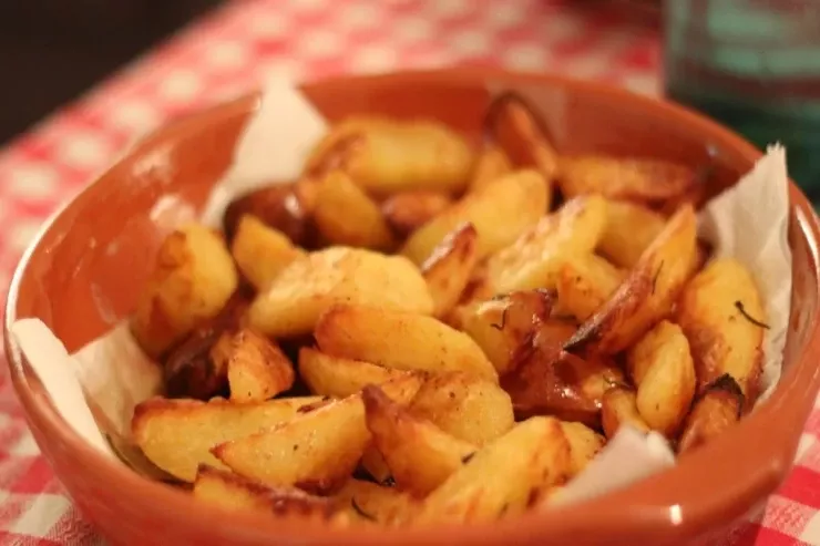 Qızardılmış kartof xırtıldayan  və qızılı rəngdə olacaq: bu ədviyyat hər şeyi  dəyişdirir