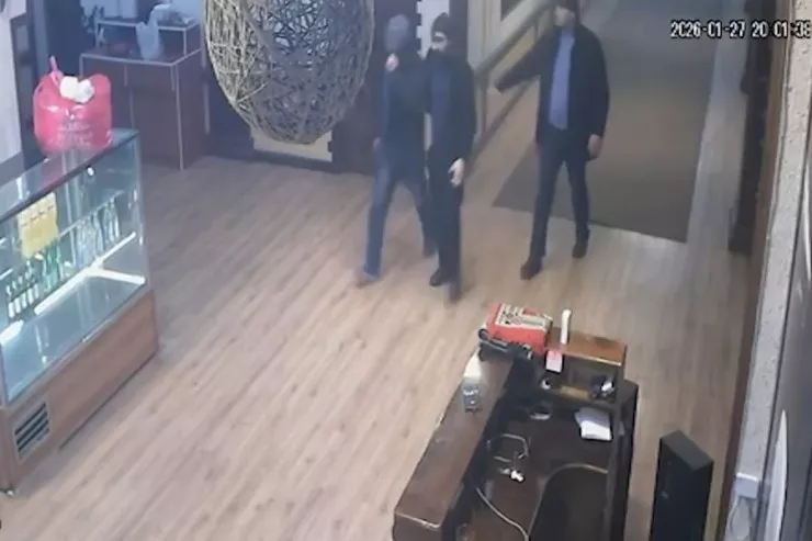 Bakıda kişini oğurlayıb 25 min pulunu aldılar - Sifarişi verən qadın kimdir? 